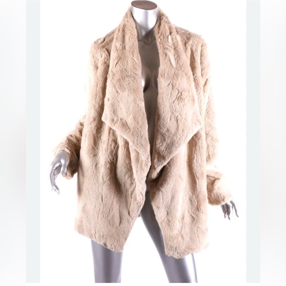 Catherine Makandrino faux fur coat Size M